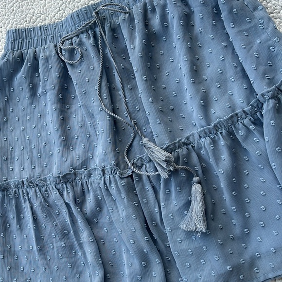 Pink Lily Blue Skirt, Size large - Picture 2 of 7